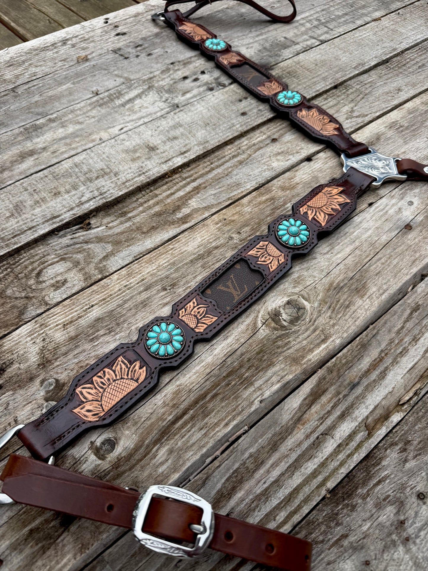 The "Designer Sunflower" Breastcollar