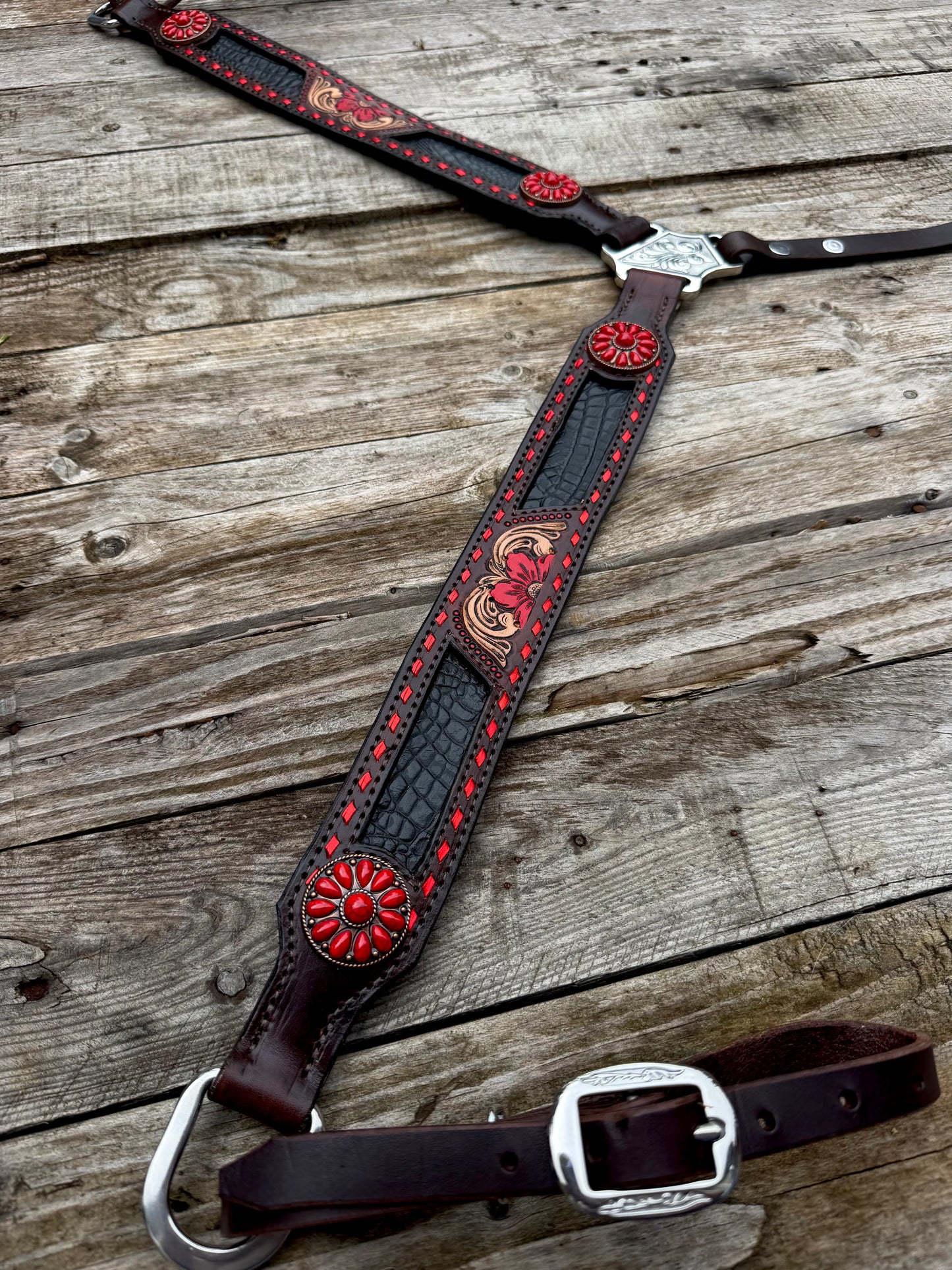 The "Metallic Gator" Breastcollar