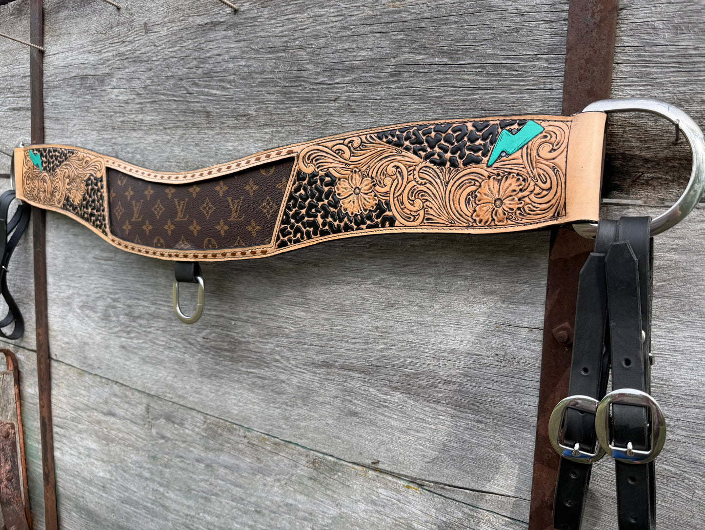 Cheetah Designer Tripping Collar