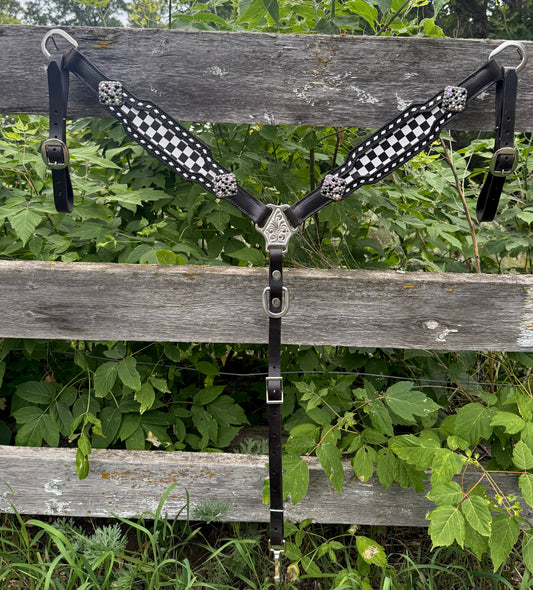 Checkers Breastcollar