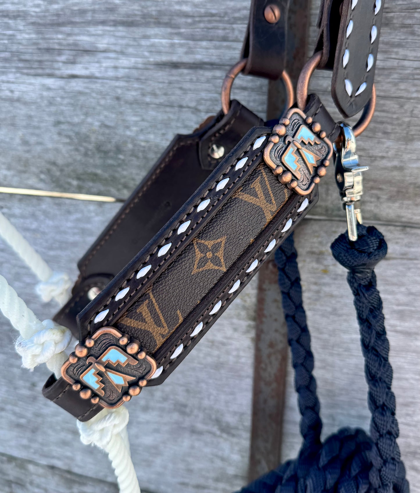 LV Hybrid Halter